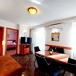 Villa Ana