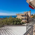 Exquisites Apartment Nur 100 Meter Zum Strand Mit Sauna, Whirlpool, Meerblick