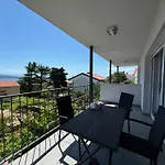Goldie Vista Apartments Krk