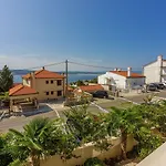 Beeindruckendes Apartment Nur 500 Meter Zum Strand Mit Meerblick, Sauna, Gym, Pool