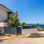 Traumhaftes Apartment Nur 150 Meter Zum Strand Mit Meerblick, Liege, Grill, Hundefreundlich