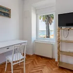 Hundefreundliches Ferienhaus Nur 270 Meter Zum Strand Mit Meerblick, Tischtennis, Grillbereich