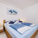 Traumhaftes Apartment Mit Eigenem Weinkeller, Hydromassagedusche, Meerblick - Nur 480 Meter Zum Strand