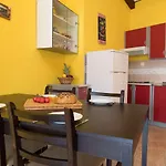 Einzigartiges Apartment Nur 300 Meter Zum Strand Mit Meerblick, Privatem Balkon, Waschmaschine