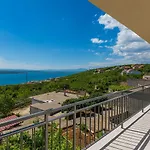 Beeindruckendes Apartment Mit Grosser Dachterrasse, Whirlpool, Meerblick, Grill, Aussendusche
