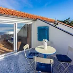 Atemberaubendes Studio Direkt Am Meer Mit Privatem Balkon, Grill, Meerblick
