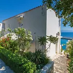 Einzigartiges Apartment Direkt Am Privatstrand Mit Privatem Balkon, Klima, Meerblick, Wifi