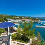 Traumhaftes Apartment Direkt Am Eigenen Strand Mit Privatem Balkon, Meerblick, Klima, Wifi