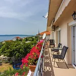 Modernes Apartment Nur 300 Meter Zum Strand Mit Meerblick, Pool, Grill - Hundefreundlich