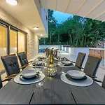 Traumhaftes Ferienhaus Mit Privatpool, Bbq, Klimatisierten Schlafzimmern, Aussendusche, Waschmaschine