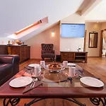 Atemberaubendes Penthouse Direkt Am Meer Mit Meerblick, 2 Bikes, Fussbodenheizung, Privatparkplatz