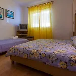 Traumhaftes Apartment Nur 100 Meter Zum Strand Mit Sauna, Jacuzzi, Meerblick