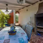 Hundefreundliche Und Strandnahe Villa Mit Meerblick, Privatpool, Grill