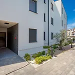 Apartment Mara