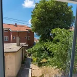 Nona
