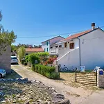 Apartman Maruci Stivan, Cres
