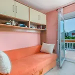 2 Bedroom Stunning Apartment In Krk
