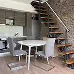 Apartment With Pool In Kornic