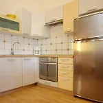 Apartment Bakrac Beach
