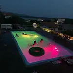 Lili Apartments, Sv Dunata 18