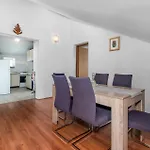 Lovely Apartment In Bribir With Kitchen