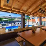 1 Bedroom Nice Apartment In Opric