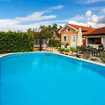 Nice Apartment In Sveti Vid-Miholjice
