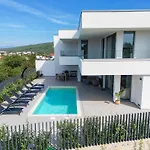 Villa I Residence