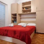 Apartment Vlahinja Beach