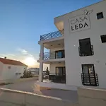 Casa Leda Banjol