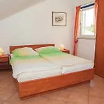 Gorgeous Apartment In Malinska With Kitchen