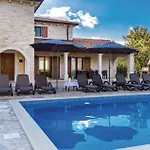 Beautiful Home In Turcic With Wifi