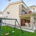 Awesome Home In Malinska With Kitchen