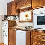 1 Bedroom Cozy Home In Moscenicka Draga