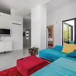 Nice Home In Kampor With Ethernet Internet