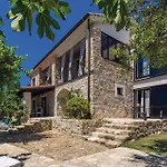 Nice Home In Kampor With Ethernet Internet