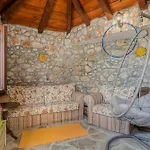 2 Bedroom Pet Friendly Home In Gostinjac