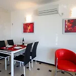 Malinska Apartment 15