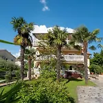 Two-Bedroom Apartment In Malinska III