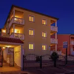 Spacious Apartment In Dramalj With Swimming Pool
