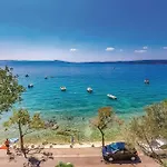 Lovely Apartment In Selce With House Sea View