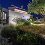 Nice Home In Kornic With House Sea View
