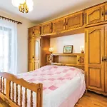 Gorgeous Apartment In Novi Vinodolski With Wifi