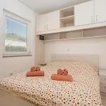 3 Bedroom Cozy Apartment In Dobrinj
