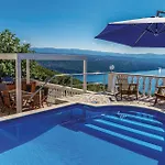 Gorgeous Home In Matulji With Wifi