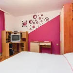 Nice Home In Praputnjak With Kitchen