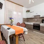 Awesome Apartment In Rab With Wifi
