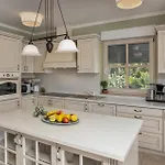 6 Bedroom Cozy Home In Lovran