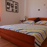 Cosy Apartment In Malinska Near Sea