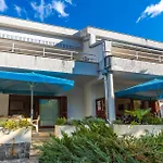 Nice Apartment In Njivice With Wifi